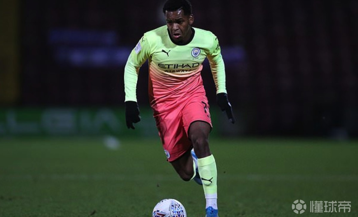 关于莱比锡发布备战花絮;清晨强势反弹;足总杯任务艰巨;身体对抗强度拉满的信息 关于莱比锡发布备战花絮;清晨强势反弹;足总杯任务艰巨;身体对抗强度拉满的信息