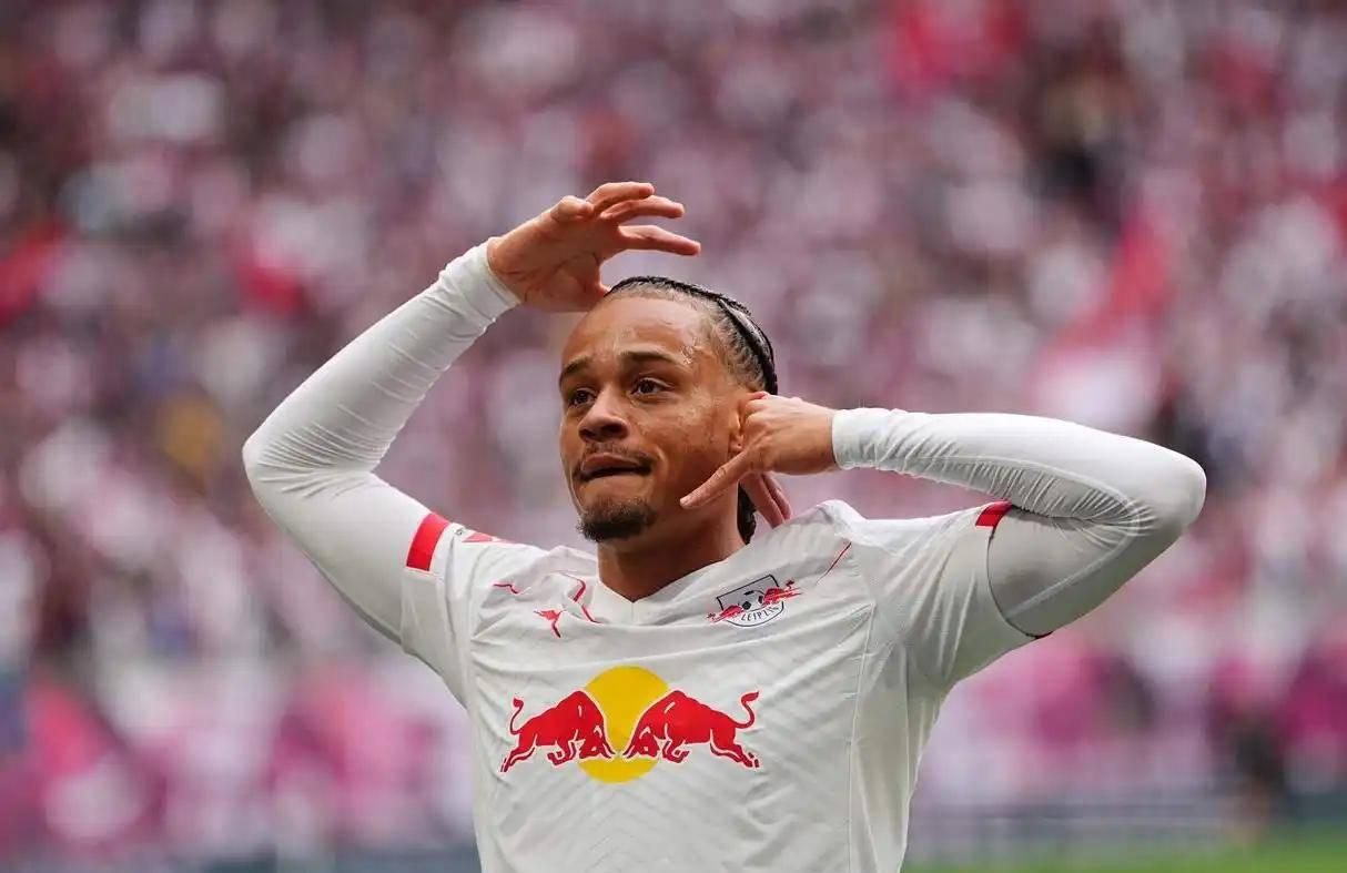 关于莱比锡发布备战花絮;清晨强势反弹;足总杯任务艰巨;身体对抗强度拉满的信息 关于莱比锡发布备战花絮;清晨强势反弹;足总杯任务艰巨;身体对抗强度拉满的信息